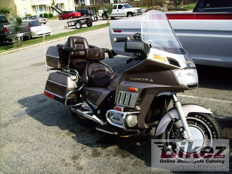 Honda GL 1200 DX Gold Wing Poster